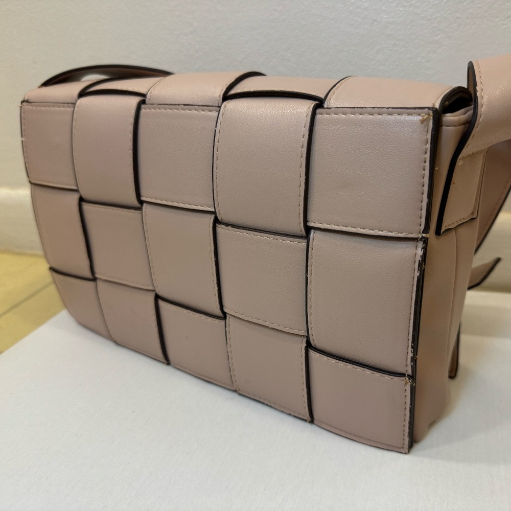 Sondra Roberts Leather Woven Crossbody bag
